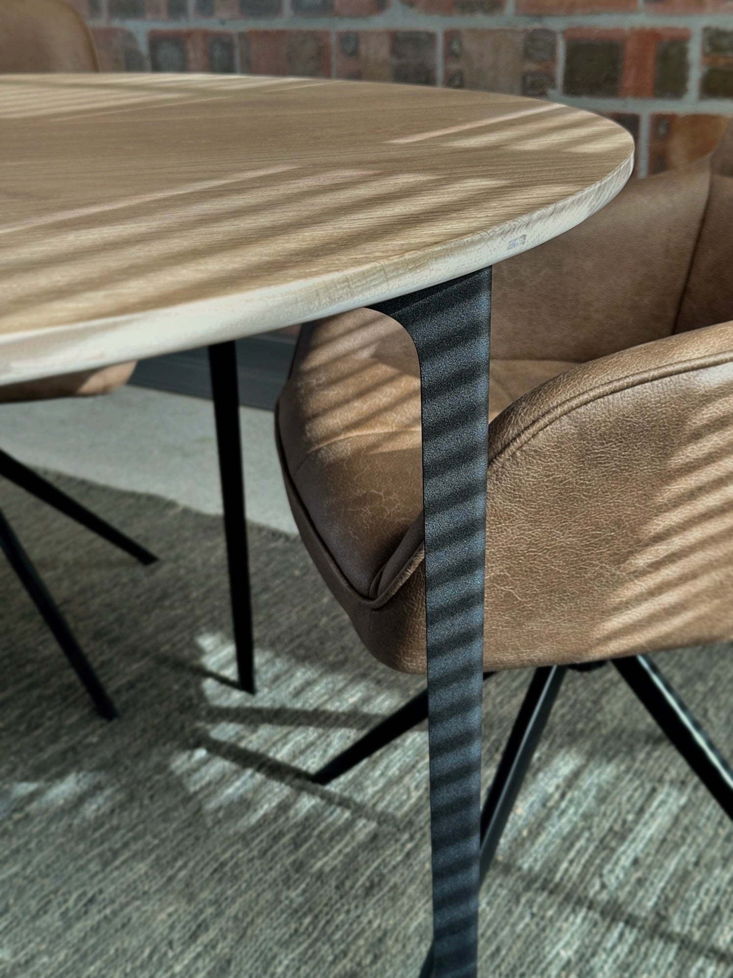 desks-office-desk-drawers-oak-cape-town-paarl-stellenbosch-johannesburg-gauteng-durban-corporate-furniture-standing-desk-office-ergonomics-flat-packed-business-solutions-interior-workspaces-sustainable-recyclable-work-from-home-south-africa
