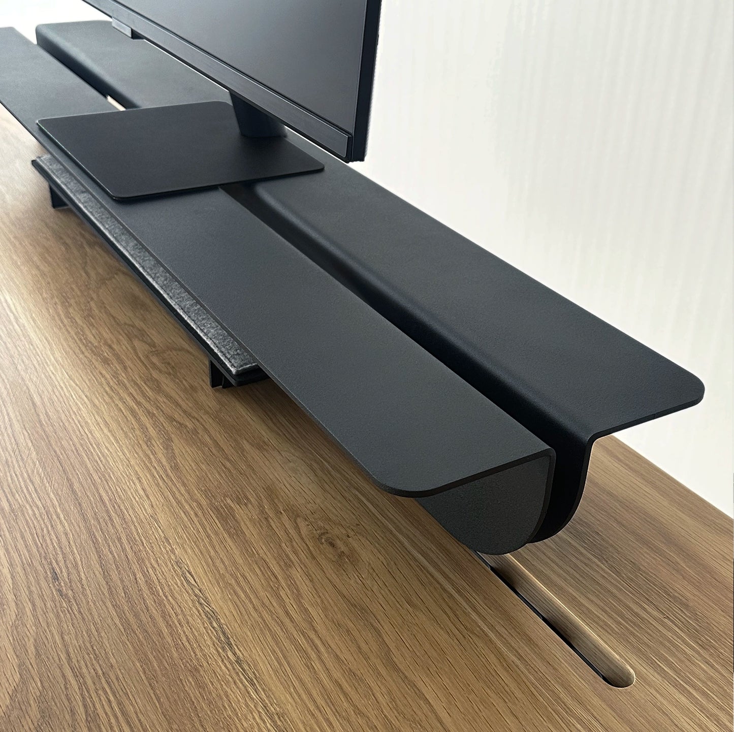 MONO M1 (monitor stand)