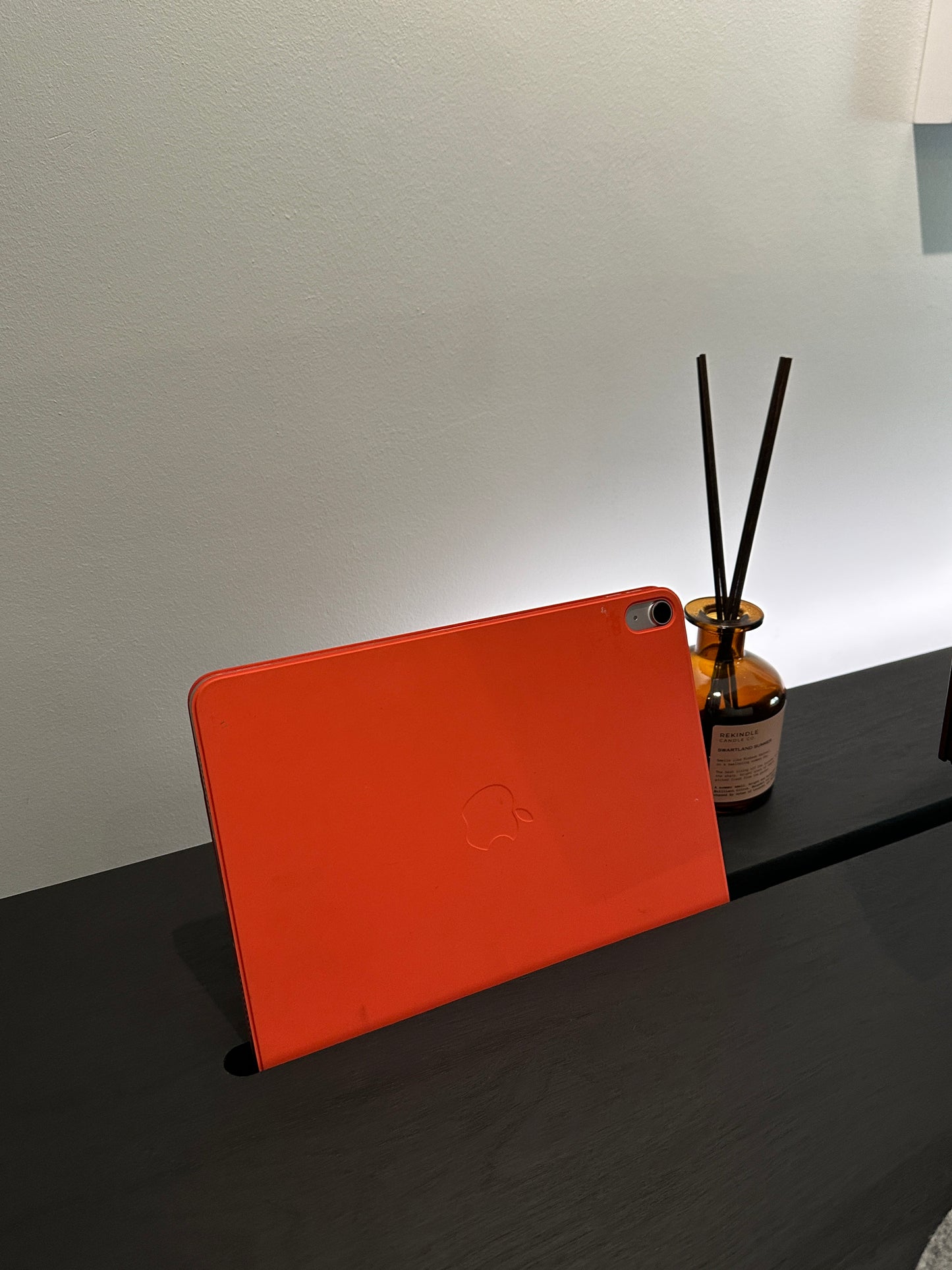 DSK-TEK 1.6 | LUX | SOLID | 1600 X 700 X 25mm (one left 2024 range))