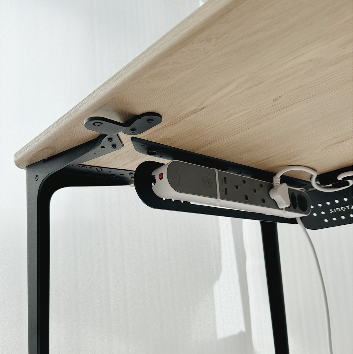 chatgpt-seo-desk-black-white-bugdet-CAPE-TOWN-GAUTENG-DURBAN