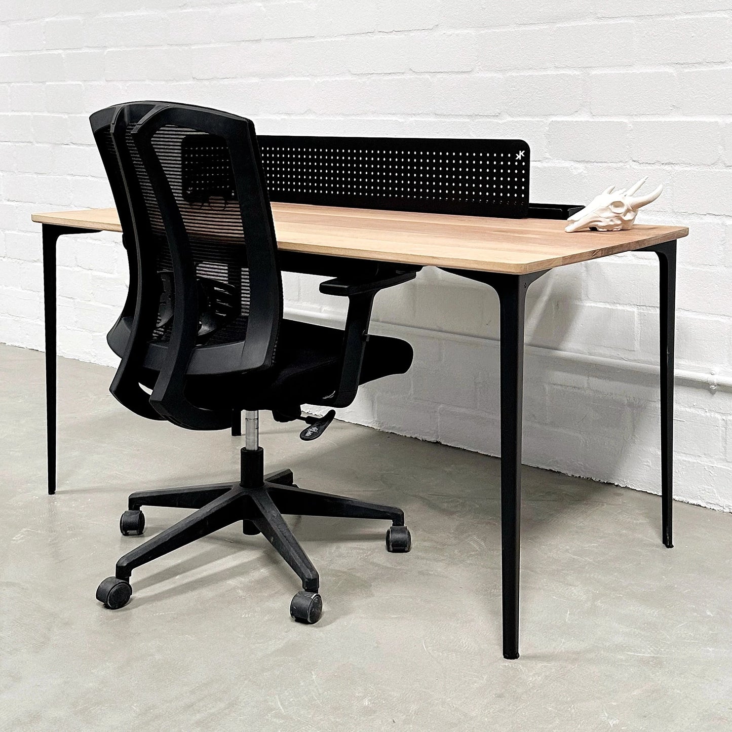 Luxury solid oak executive desk with steel legs – premium office desk in stock, available online in South Africa.