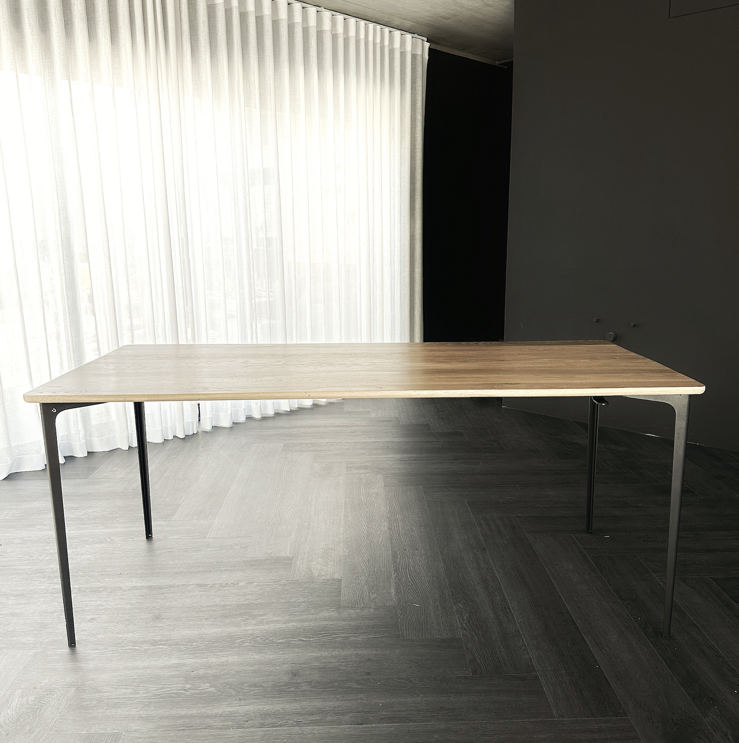 1.4 TOP | LUX | SOLID OAK | 25MM (no legs)