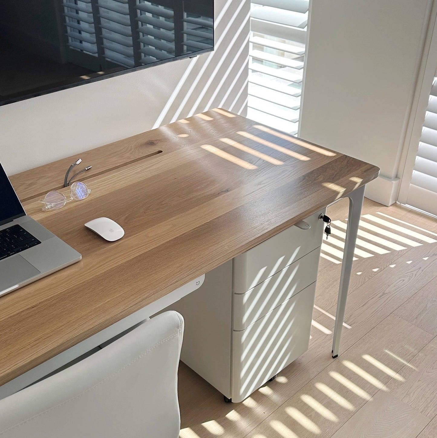 2.4 | MONOLITH DESK | 2400 X 700 X 34mm (sold out)