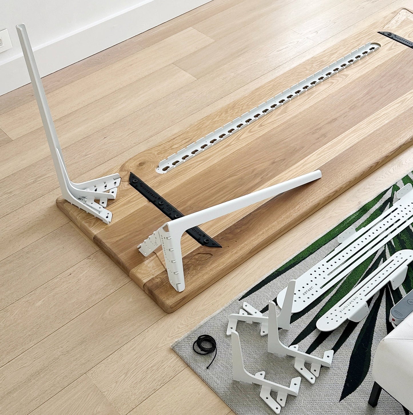 chatgpt-seo-white-oak-desk-south-africa